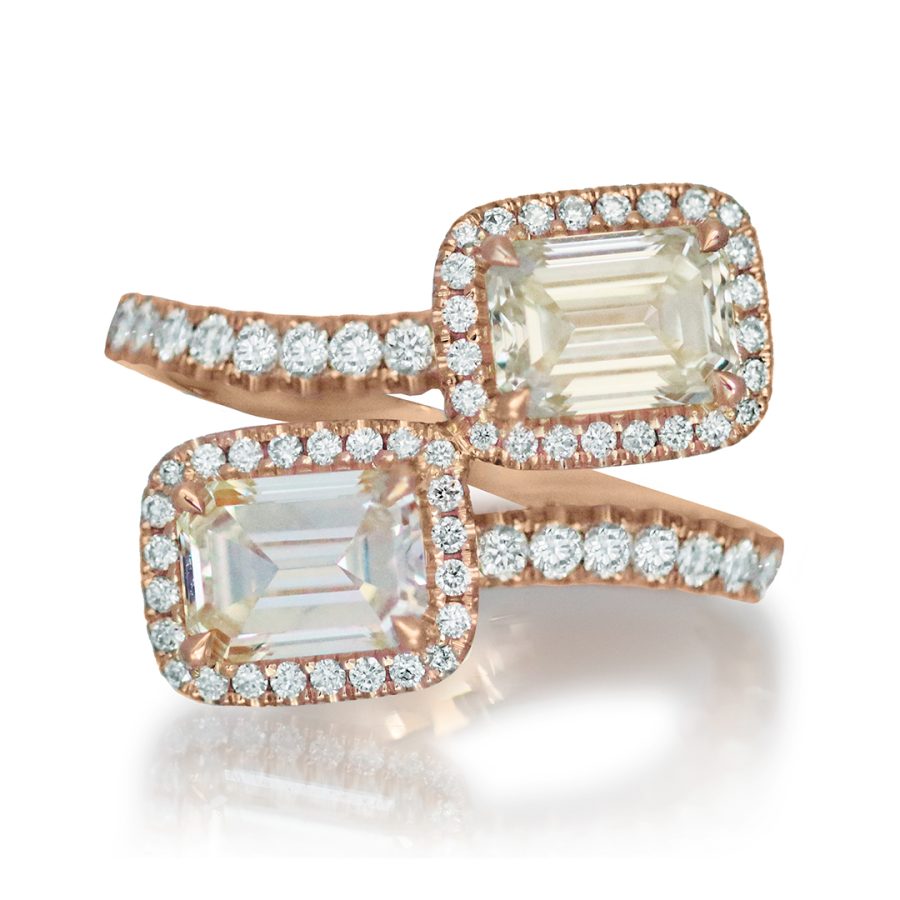 18K Rose Gold Toi et Moi Halo Ring with Emerald-Cut Natural Diamonds
